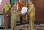 WAKIL BUPATI KETAPANG SERAHKAN TUGAS TAMBAHAN KEPALA UPTD PUSKESMAS, TEKANKAN PELAYANAN KESEHATAN HARUS SEMAKIN BAIK