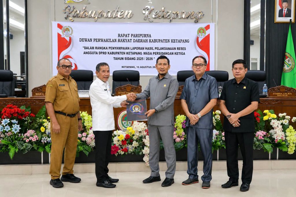 Wabup Ketapang Hadiri Penyampaian Laporan Hasil Reses DPRD Masa Persidangan Ketiga 2026