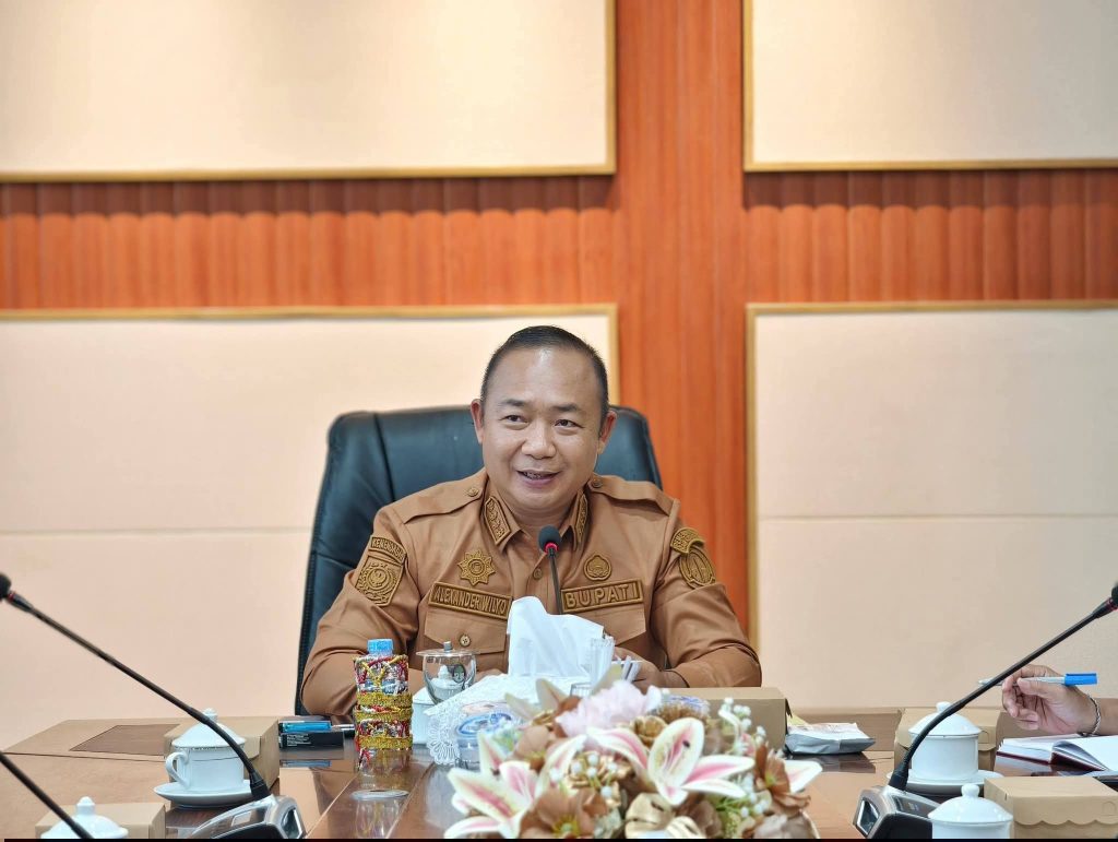 BUPATI KETAPANG FASILITASI ISLAH PT PTS DAN MASYARAKAT MERIMBANG JAYA, SEPAKAT AKHIRI SENGKETA