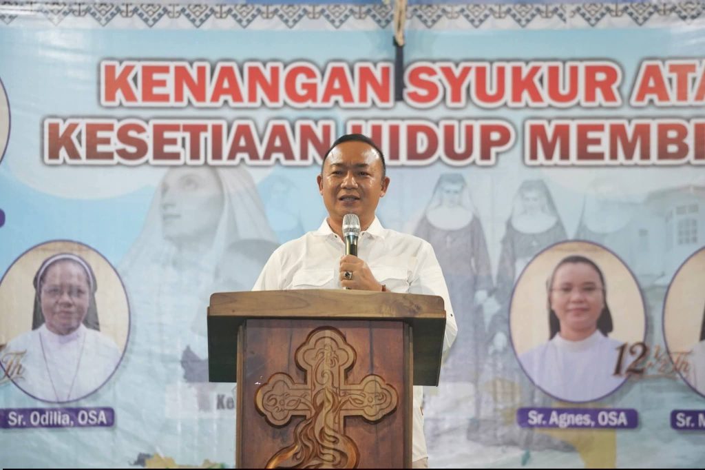 BUPATI KETAPANG APRESIASI KESETIAAN PENGABDIAN SEMBILAN SUSTER OSA