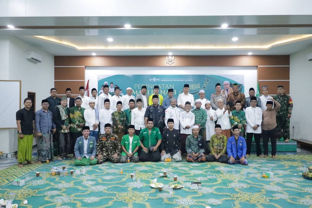 HADIRI PERINGATAN MAULID NABI MUHAMMAD SAW 1448 H, BUPATI MOHON KESELAMATAN KABUPATEN KETAPANG